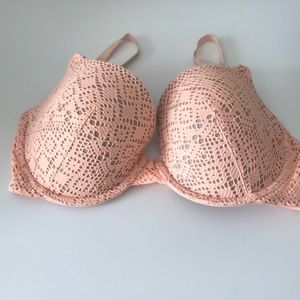 Victoria’s Secret Sexy Tee Demi Bra